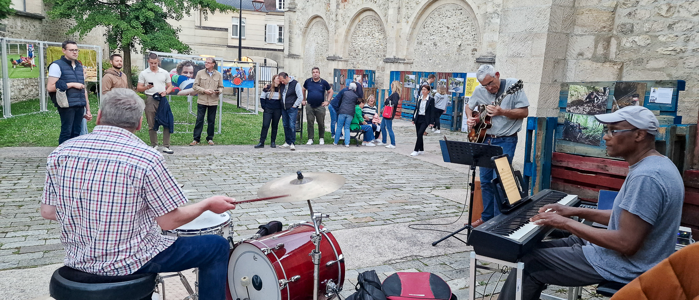 Fête de la musique durant l'exposition "Compiègne Terre de Jeux"